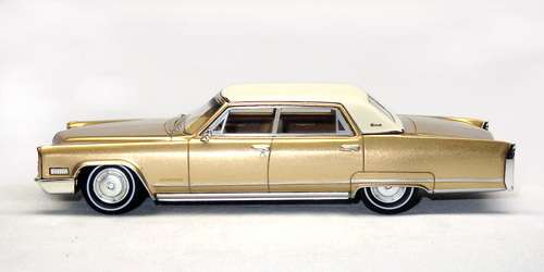 GM CADILLAC FLEETWOOD SIXTY SPECIAL BROUGHAM