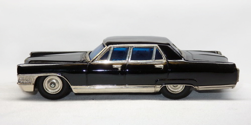 GM CADILLAC FLEETWOOD 75 2