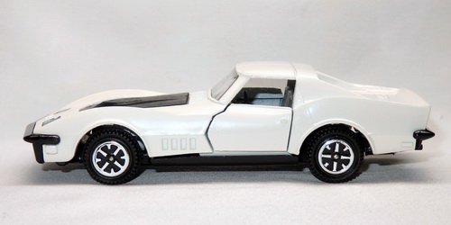 GM CHEVROLET CORVETTE C3 STINGRAY 22
