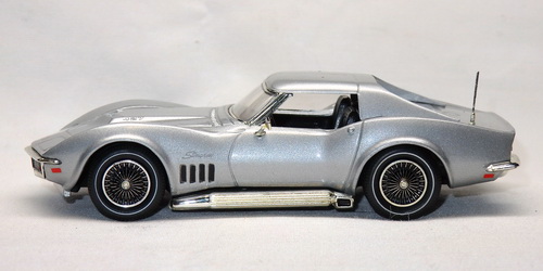 GM CHEVROLET CORVETTE C3 STINGRAY 142