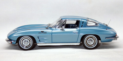 GM CHEVROLET CORVETTE STINGRAY C2 16