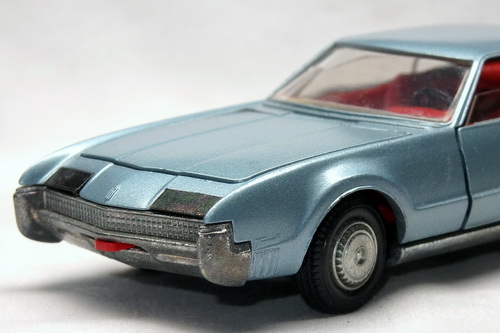 GM OLDSMOBILE TORONADO 4