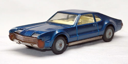 GM OLDSMOBILE TORONADO 13