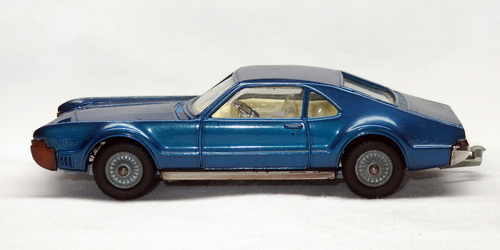 GM OLDSMOBILE TORONADO 14