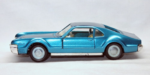 GM OLDSMOBILE TORONADO 20
