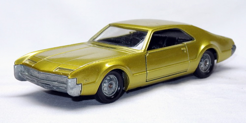 GM OLDSMOBILE TORONADO 5