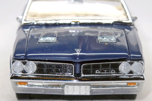 GM PONTIAC LEMANS GTO 1