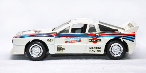 LANCIA  RALLY 037