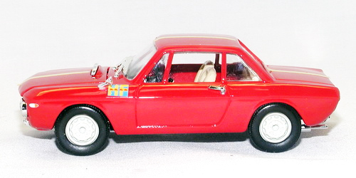 LANCIA FULVIA COUPE 14