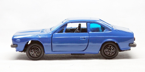 LANCIA BETA COUPE 4