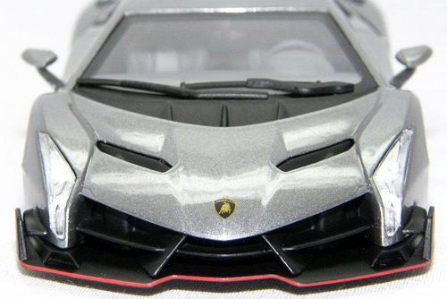 LAMBORGHINI VENENO 1