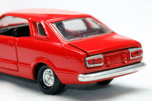 NISSAN BLUEBIRD HARDTOP (810) 2
