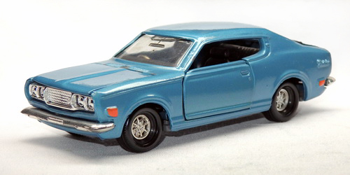 NISSAN BLUREBIRD U HARDTOP SSS (610)