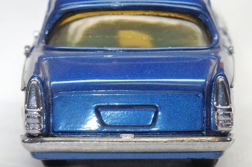 NISSAN CEDRIC (G30) 6