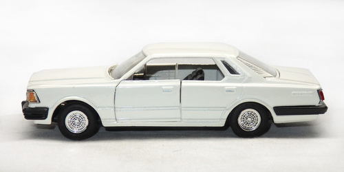 NISSAN CEDRIC HARDTOP 280E BROUGHAM (430)