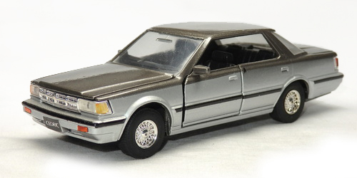 NISSAN CEDRIC 4-DOOR HARDTOP (Y30)