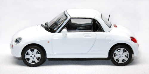 DAIHATSU COPEN 4