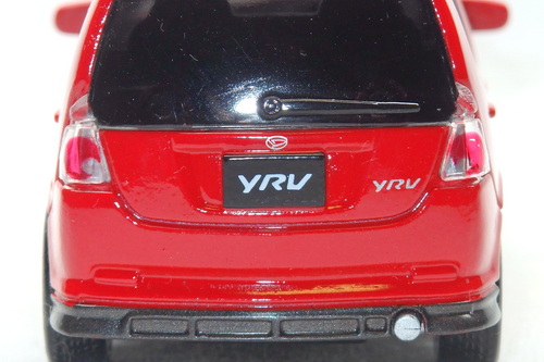 DAIHATSU YRV 2