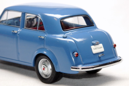 DATSUN (NISSAN) 112 2