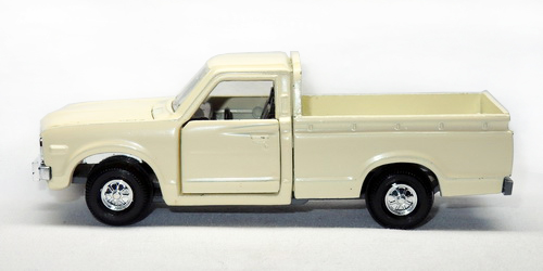 NISSAN (DATSUN) 1500 TRUCK (620)