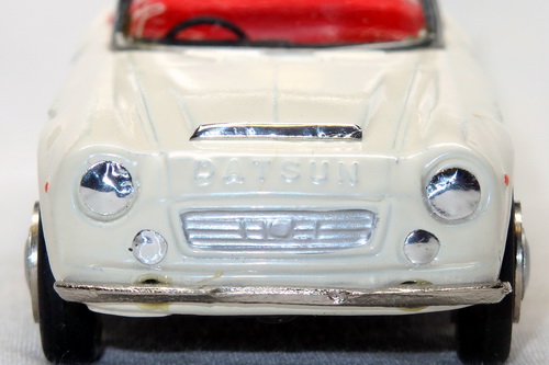 DATSUN (NISSAN) FAIRLADY 2000 (SR311) 1