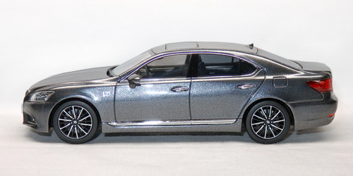 TOYOTA LEXUS LS460 F SPORT (XF40)