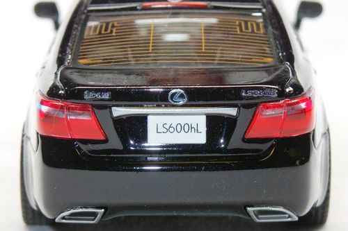 TOYOTA LEXUS LS600hL (F46) 2