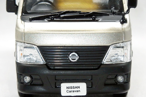 NISSAN CARAVAN 1