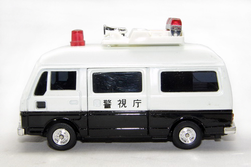 NISSAN CARAVAN (E23) POLICE ACCIDENT UNIT 2