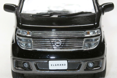 NISSAN ELGRAND 1