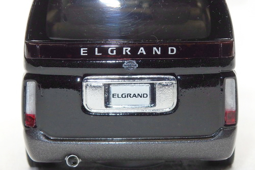 NISSAN ELGRAND 2