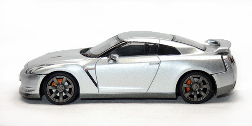 NISSAN GT-R (R35) 2008 2