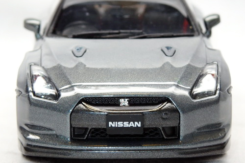 NISSAN GT-R BLACK EDITION (R35) 1