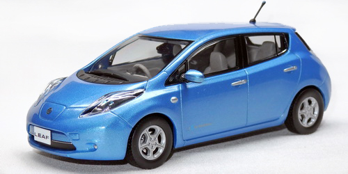 NISSAN LEAF (EV)