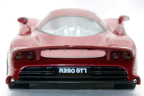 NISSAN R390 GT1 2