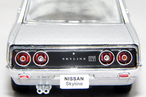 NISSAN SKYLINE 2000 GT (GC110) 8