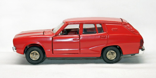 NISSAN SKYLINE VAN (GC110) ANA