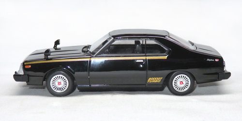 NISSAN SKYLINE HARDTOP 2000GT TURBO (C210) 8