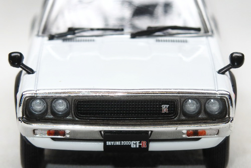 NISSAN SKYLINE 2000 GT-R (KPGC110) 13