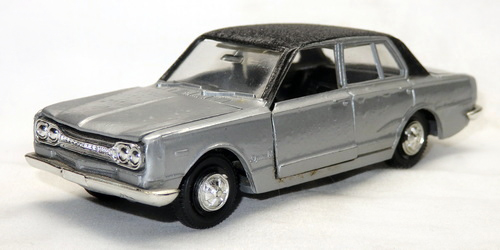 NISSAN SKYLINE 2000GT-R (PGC10) 1