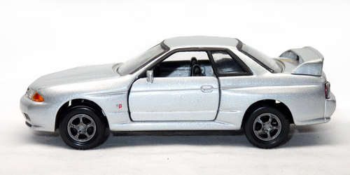 NISSAN SKYLINE GT-R (R32) 16
