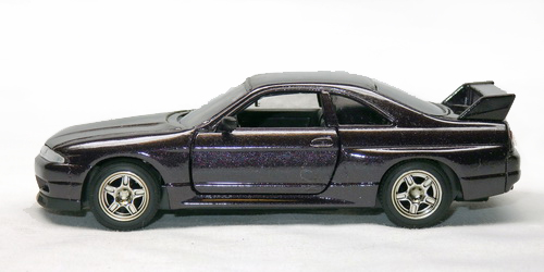 NISSAN SKYLINE GT-R (R33) 8