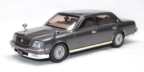 TOYOTA CENTURY (VG50) 1