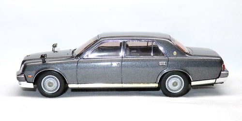 TOYOTA CENTURY (VG50) 2