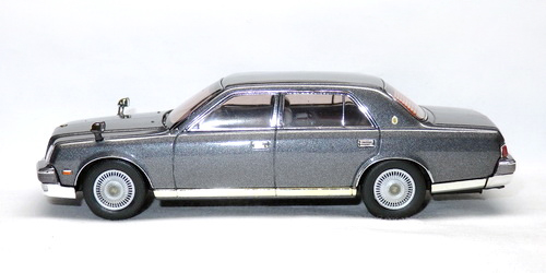 TOYOTA CENTURY (VG50) 2