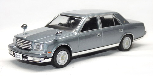 TOYOTA CENTURY (VG50) 9