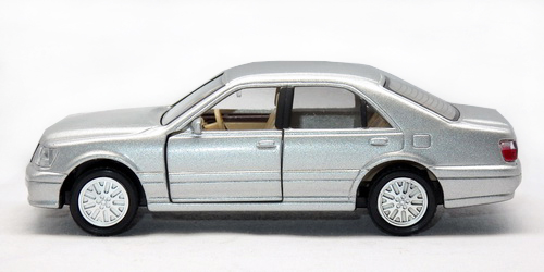 TOYOTA CROWN (S170) 10