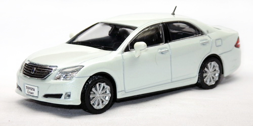 TOYOTA CROWN ROYAL SALOON (S200)