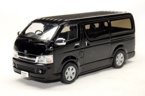 TOYOTA HIACE WAGON 3