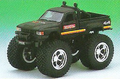 TOYOTA HILUX 4WD BIG TIRE